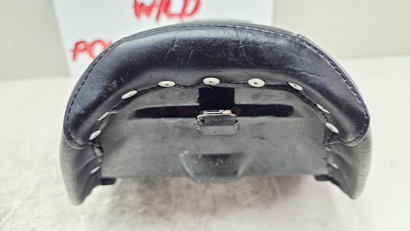 1990 Harley FXR FXRT FXRD FXRS FXLR FXRC Mustang Seat Saddle 2 UP Studded NICE