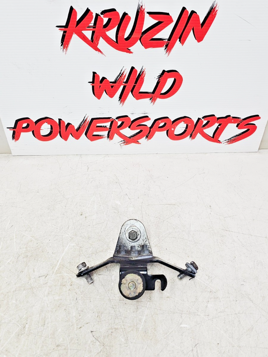 2000 HARLEY SOFTAIL DEUCE Upper Engine Motor Horn Mount Bracket