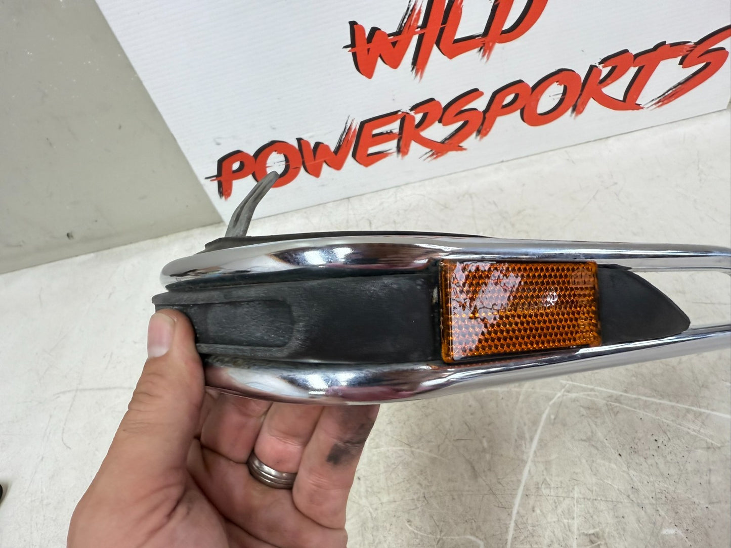 2003 HARLEY ELECTRA GLIDE Front Fender Bumper Trim Rail Guard w/ Reflector