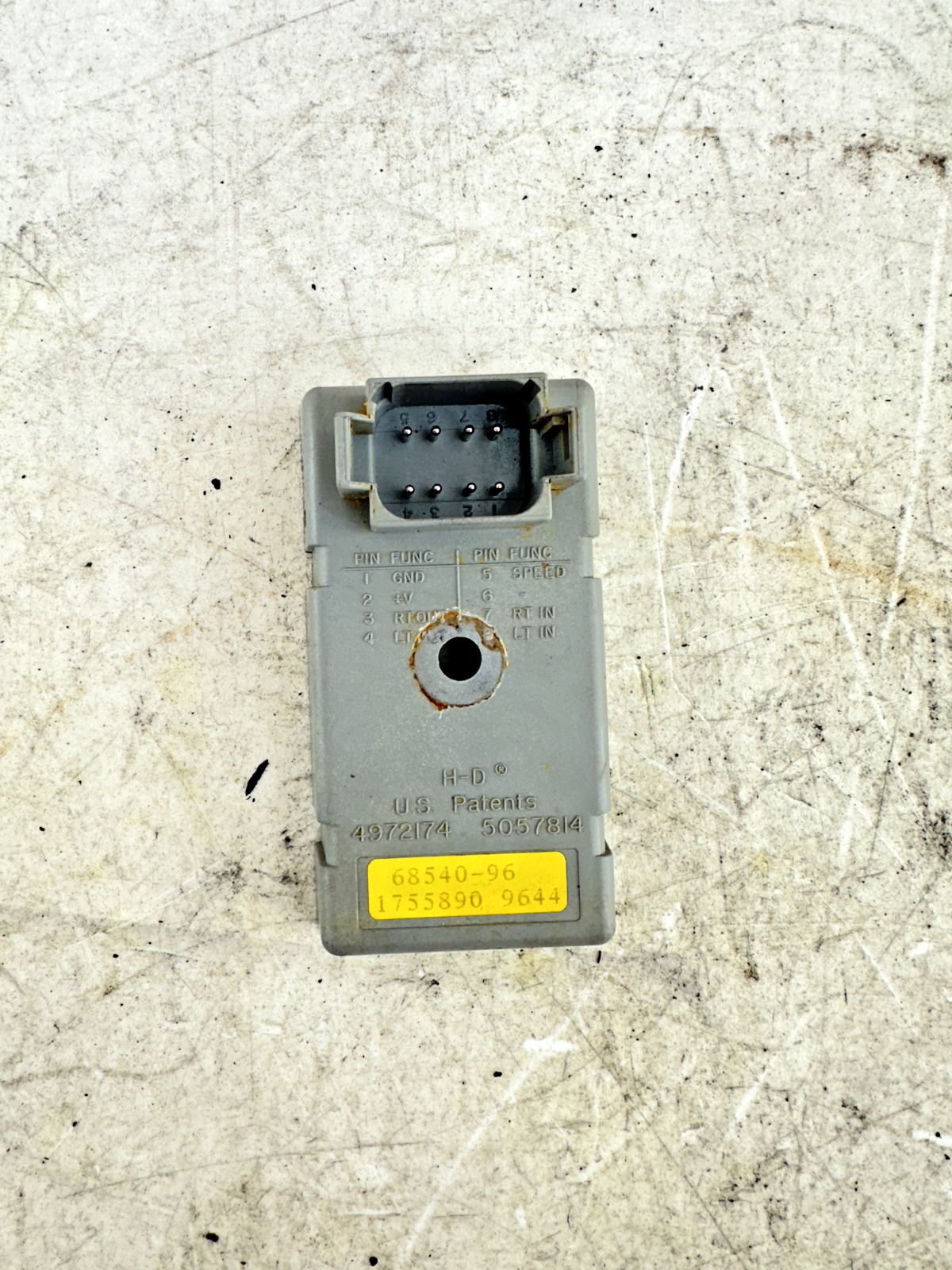 1997 HARLEY DYNA TSM Turn Signal Module Flasher Relay 68540-96