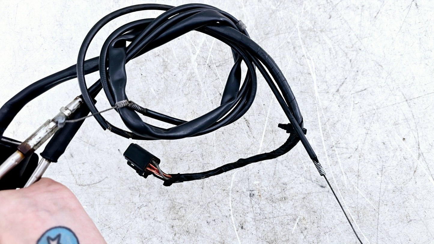 1999 HARLEY SOFTAIL Right Hand Controls Switch Housing Grips + Cables