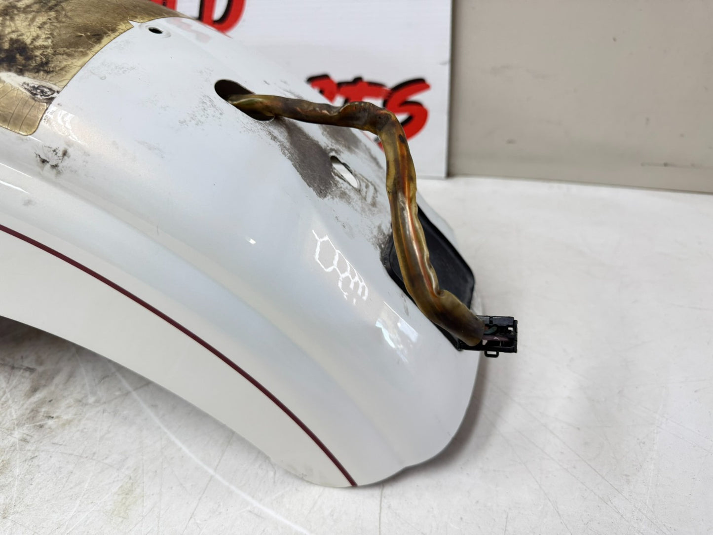2003 HARLEY DYNA WIDE GLIDE Rear Fender Pearl White 100th Anniversary