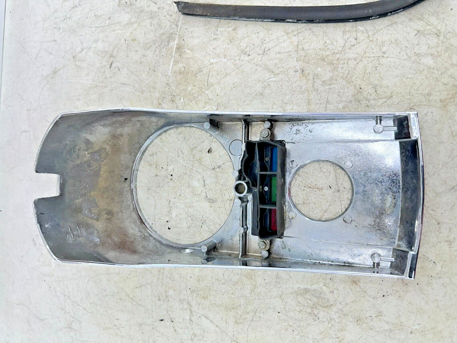 1995 HARLEY SOFTAIL OEM HD 95 Older Dash Chrome Speedometer Housing 71241-77