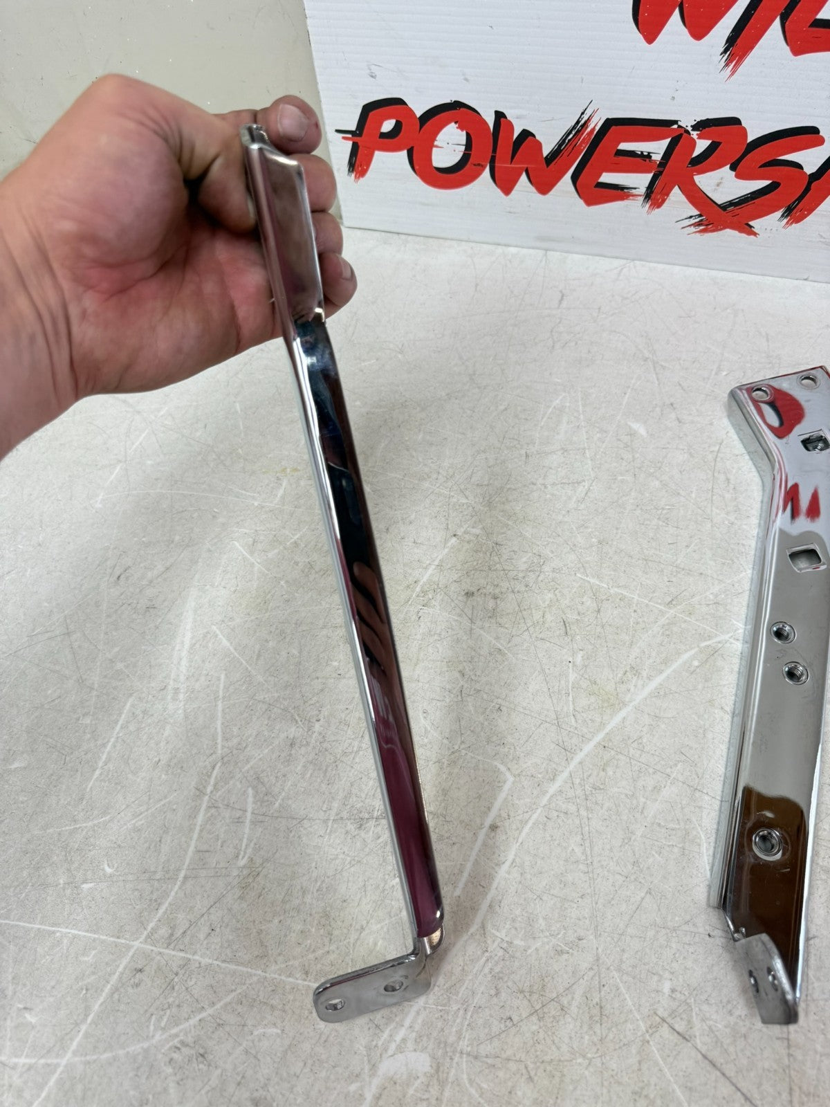 2003 HARLEY ELECTRA GLIDE Rear Fender Frame Strut Arm Bars Chrome