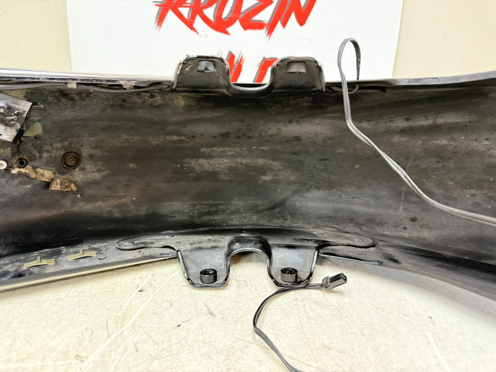 2003 HARLEY ELECTRA GLIDE Front Fender + Emblem 100th Anniversary 