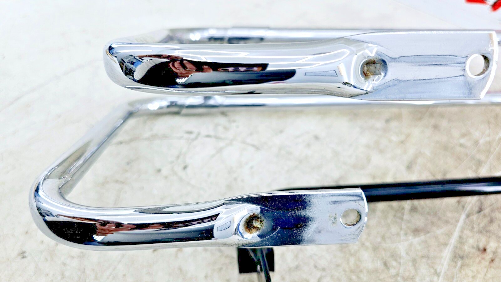 1998 HARLEY FLH ELECTRA GLIDE Chrome Left Saddlebag Surround Bumper No Rust