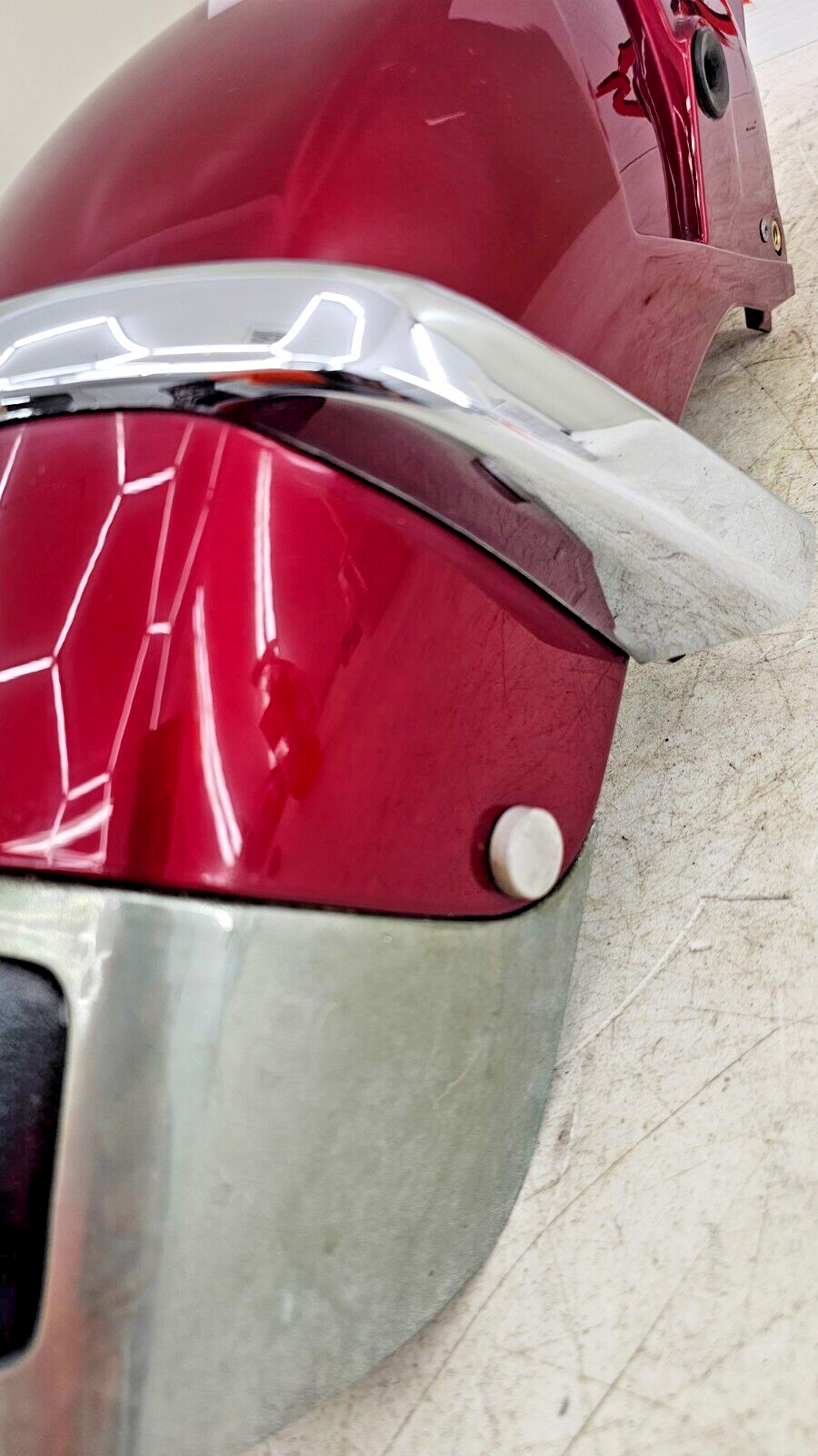 1993 HONDA GOLDWING GL1500 Front Fender Rear Section Chrome w/ Trim Red OEM