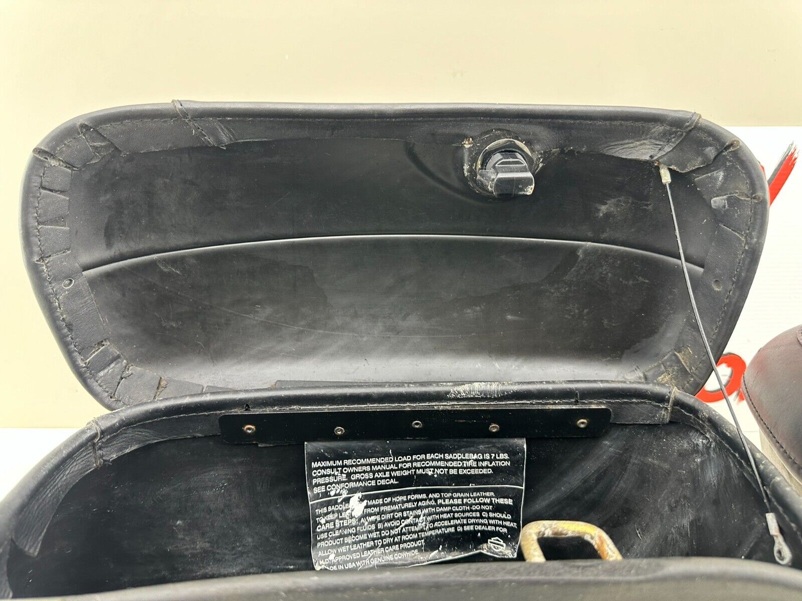 1999 HARLEY SOFTAIL OEM HD Genuine Hard Leather Saddlebags