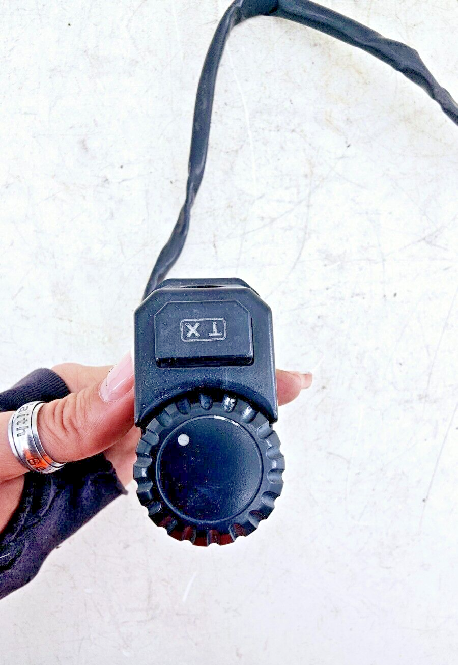 1993 HONDA GOLDWING GL1500 Passenger PTT Push To Talk Volume Headset Controls