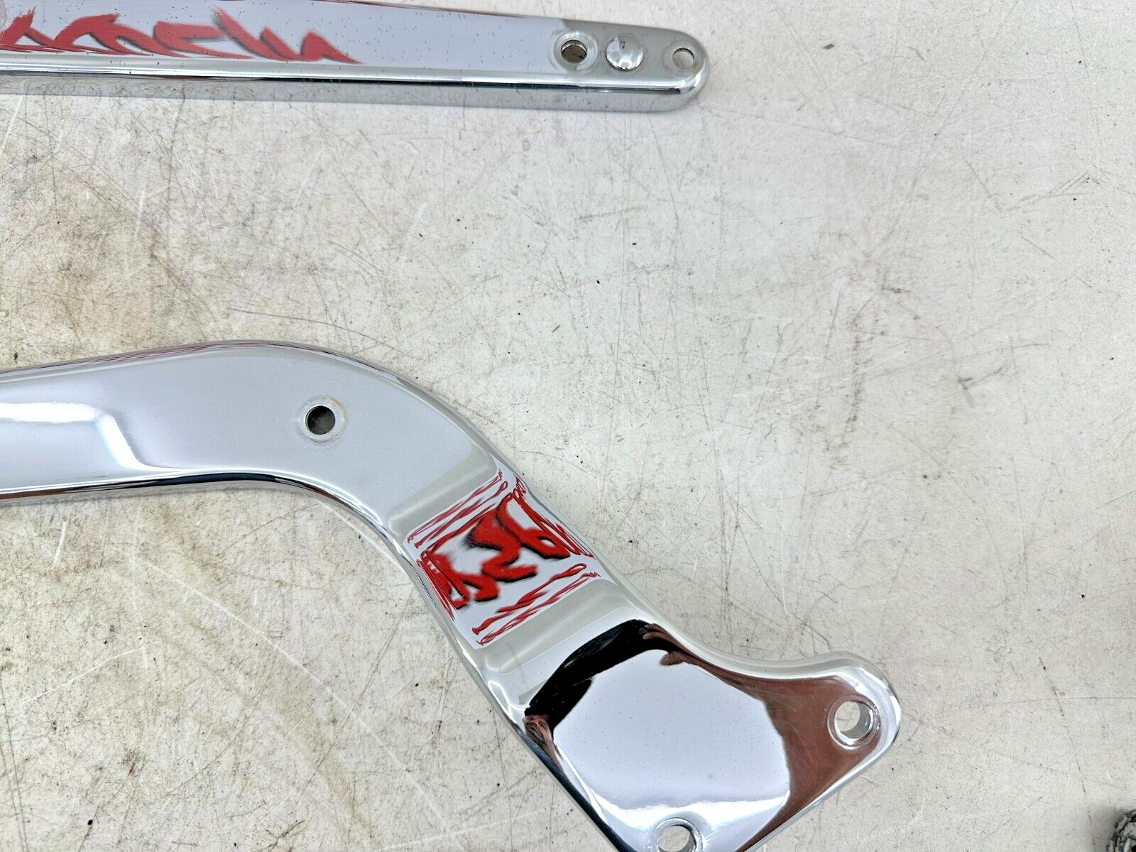2002 HARLEY SOFTAIL Chrome Rear Fender Strut Arm Bars
