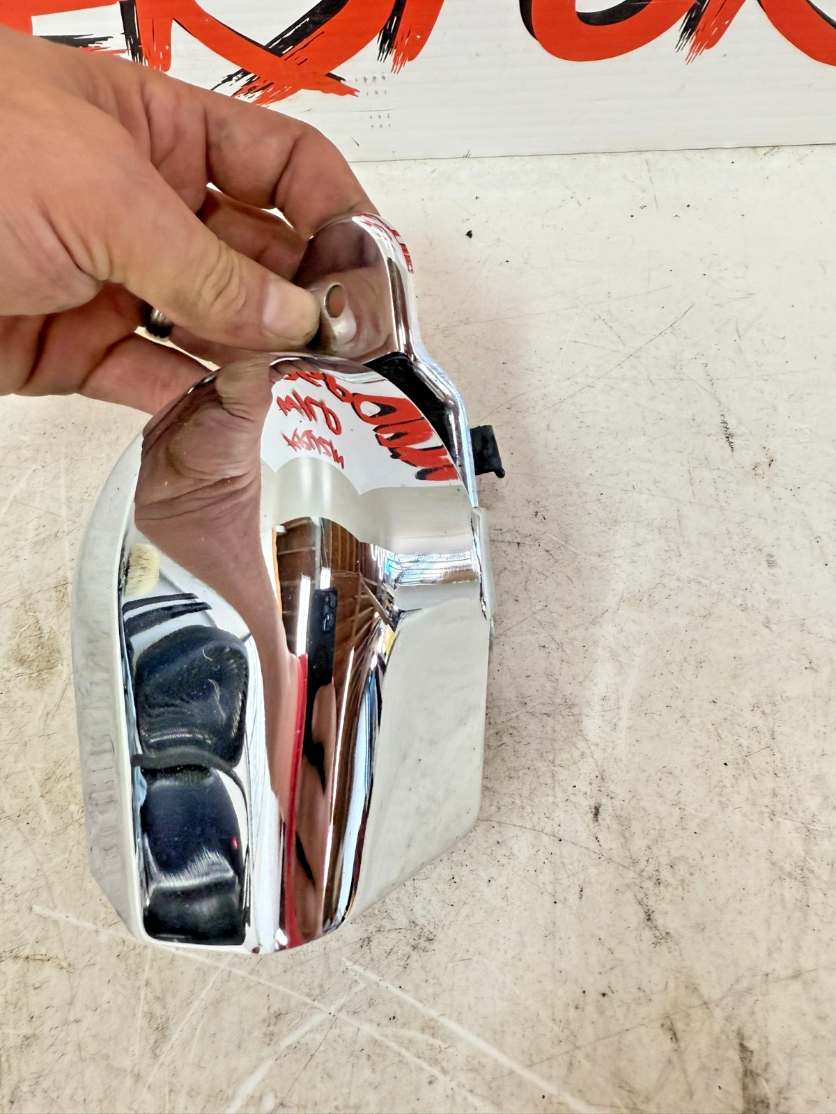 1997 HARLEY DAVIDSON SOFTAIL Horn & Chrome Cover