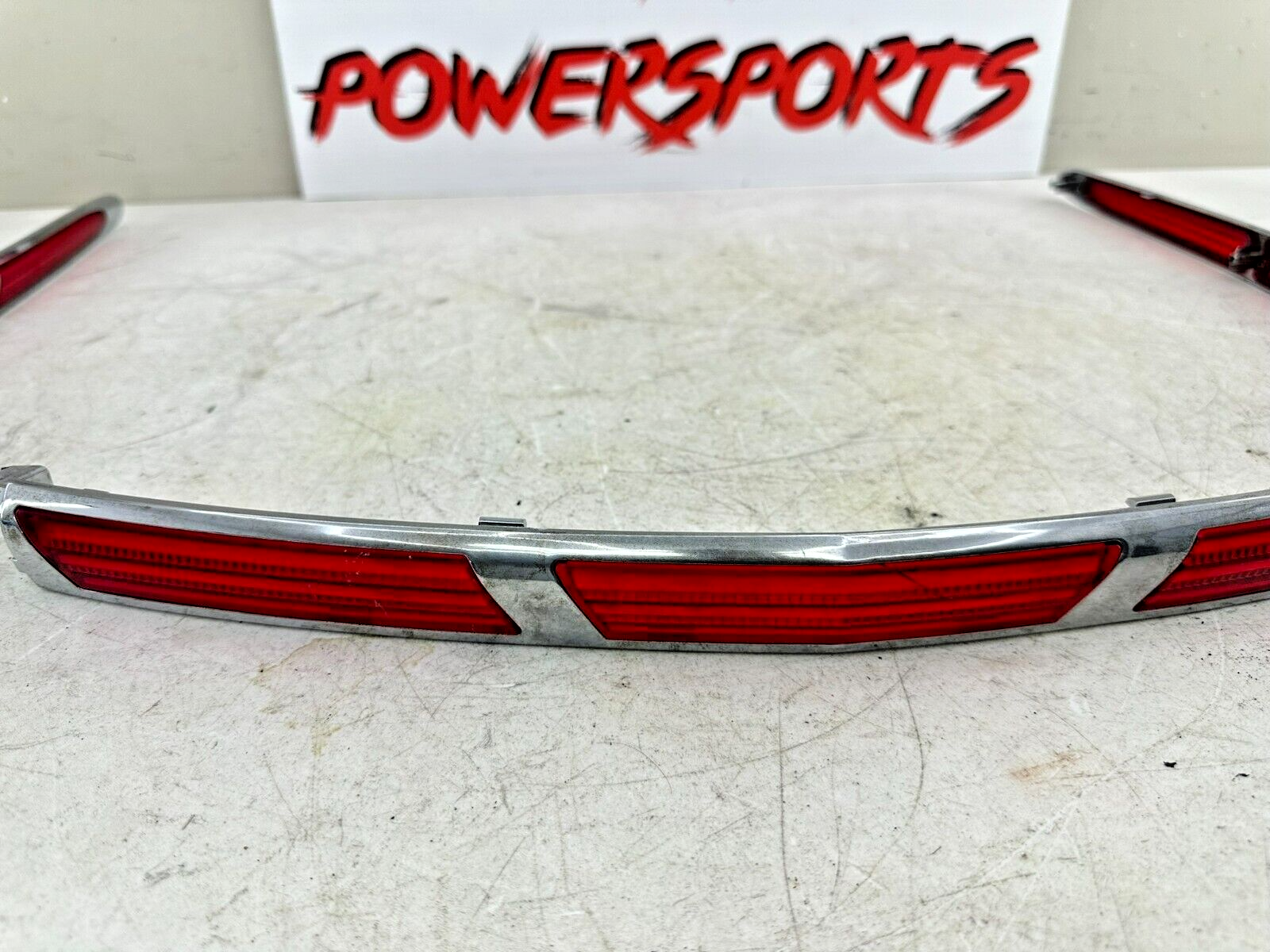 2004 Honda Goldwing GL1800 Kuryakyn Trunk Side Light Reflector Lens