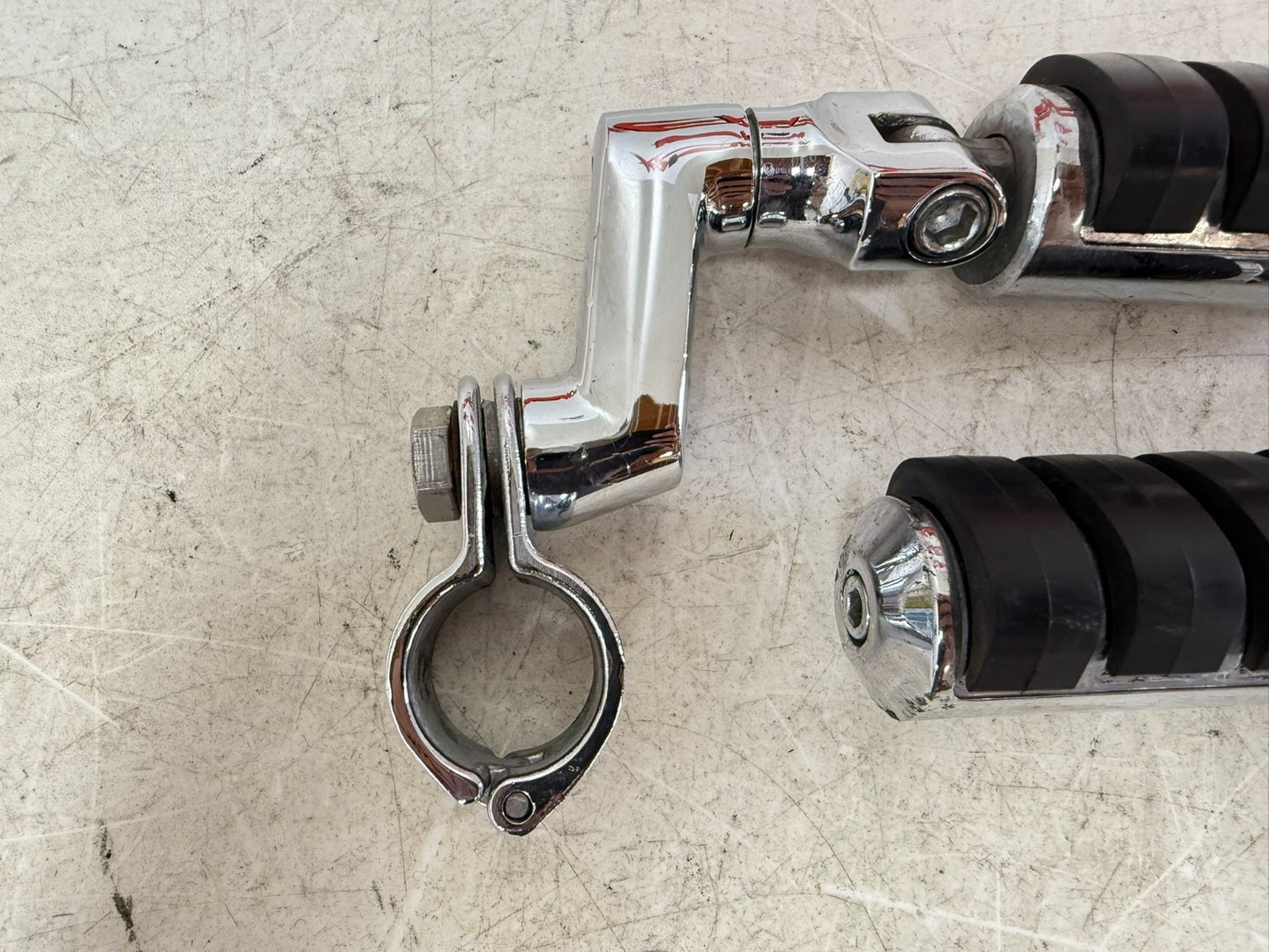 2003 HARLEY ELECTRA GLIDE Chrome Highway Foot Pegs Foot Rest OEM HD