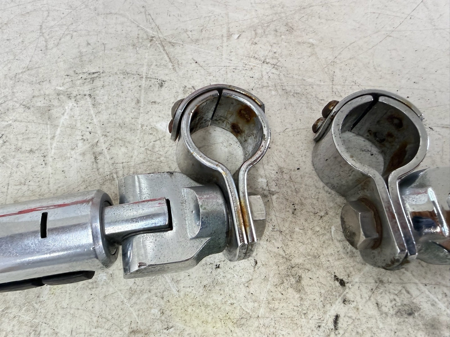 1995 HARLEY FLH ELECTRA GLIDE Chrome Highway Foot Pegs Peg Rest OEM HD