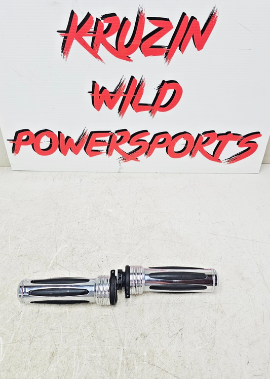 2000 HARLEY DAVIDSON FLH ROADKING Chrome Raised Throttle Hand Handlebar Grips