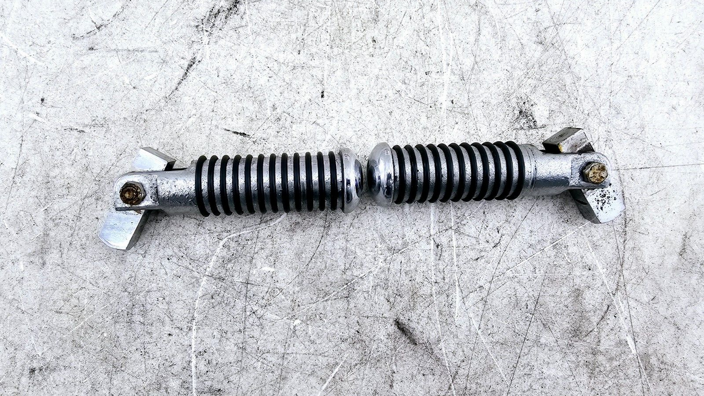 2000 Harley Davidson Sportster Highway Crash Bar Ribbed Footrest Bracket Chrome