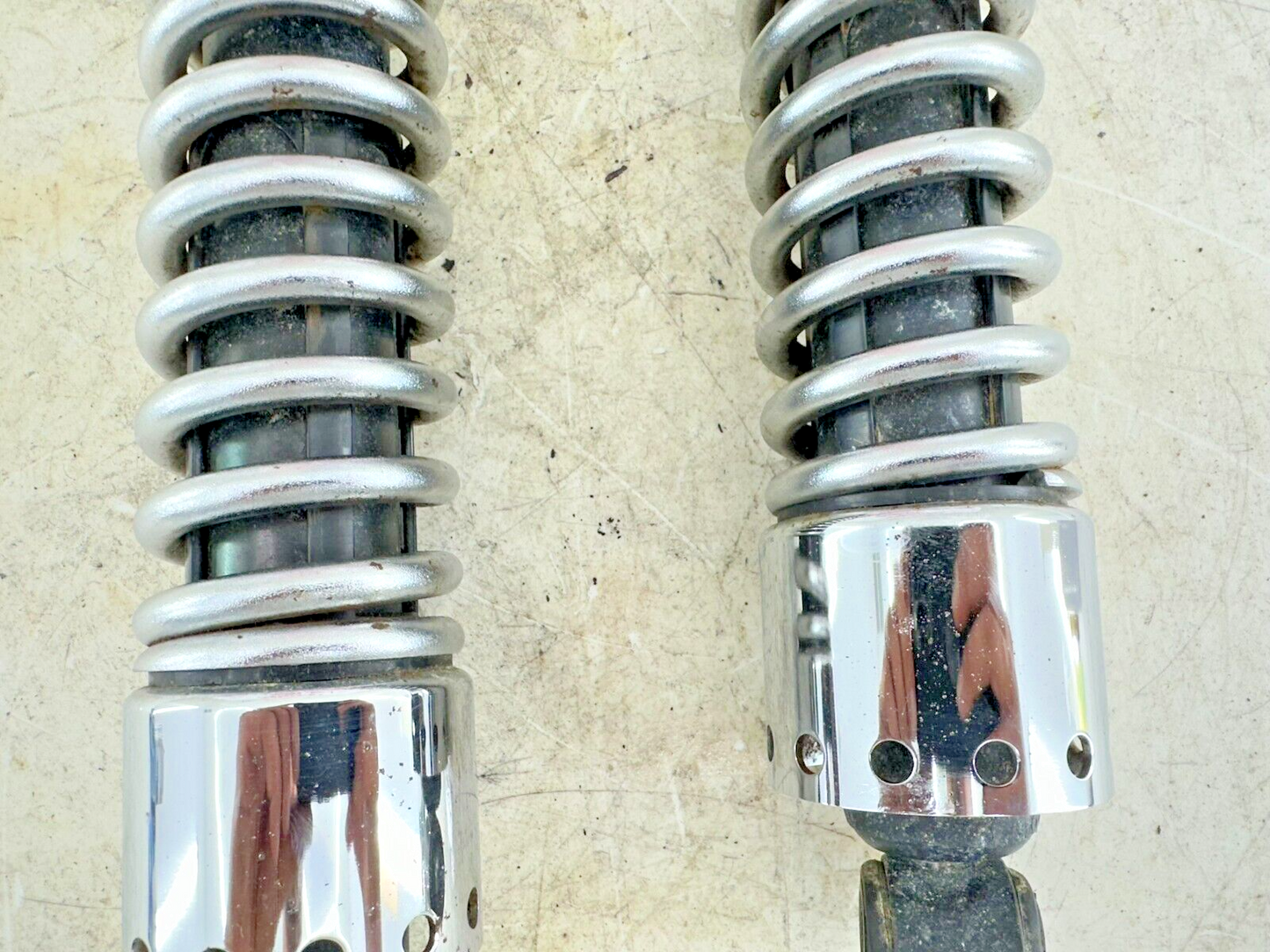 1997 HARLEY DYNA 12.5" Rear Shocks Suspension