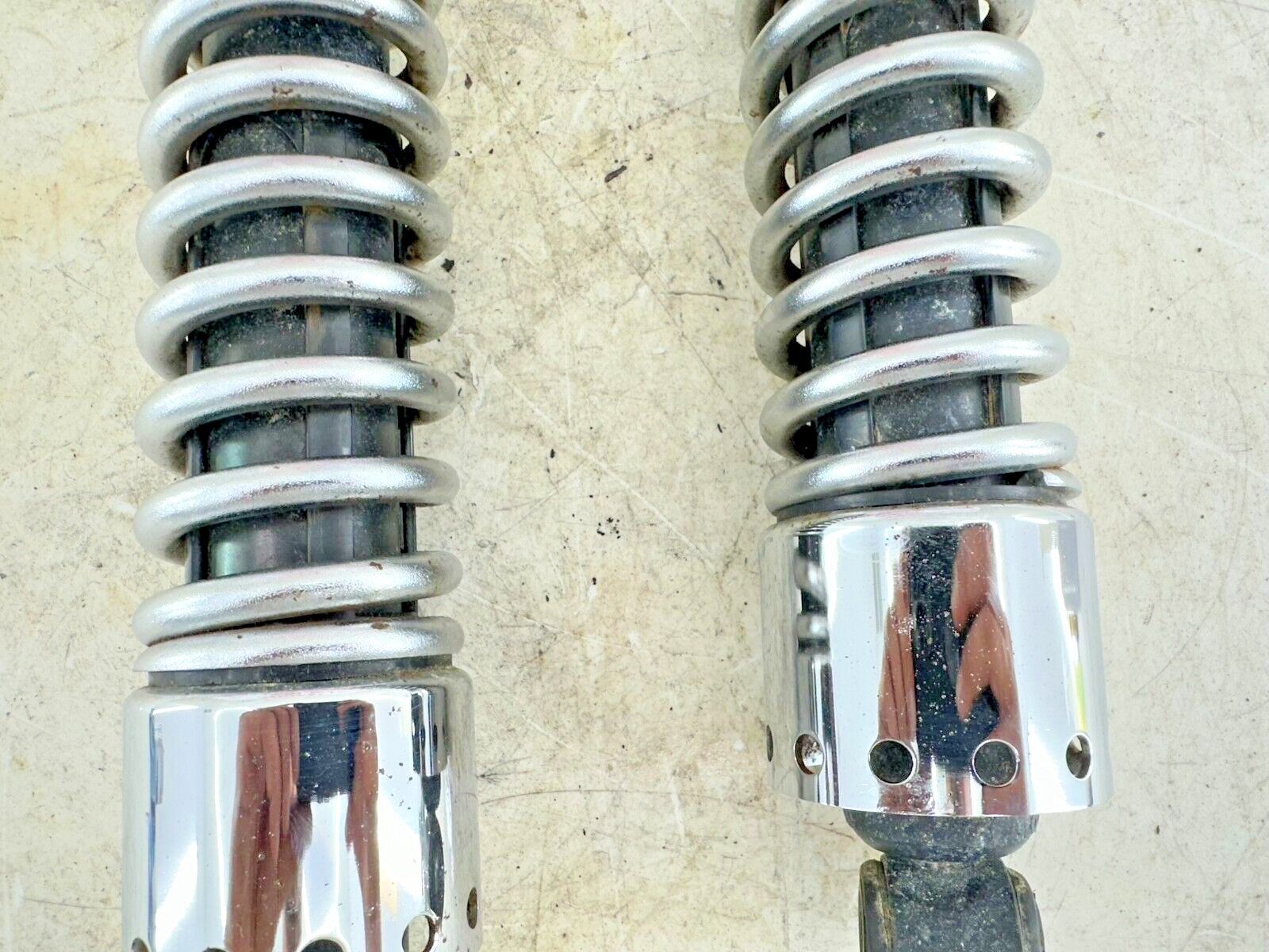 1997 HARLEY DYNA 12.5" Rear Shocks Suspension