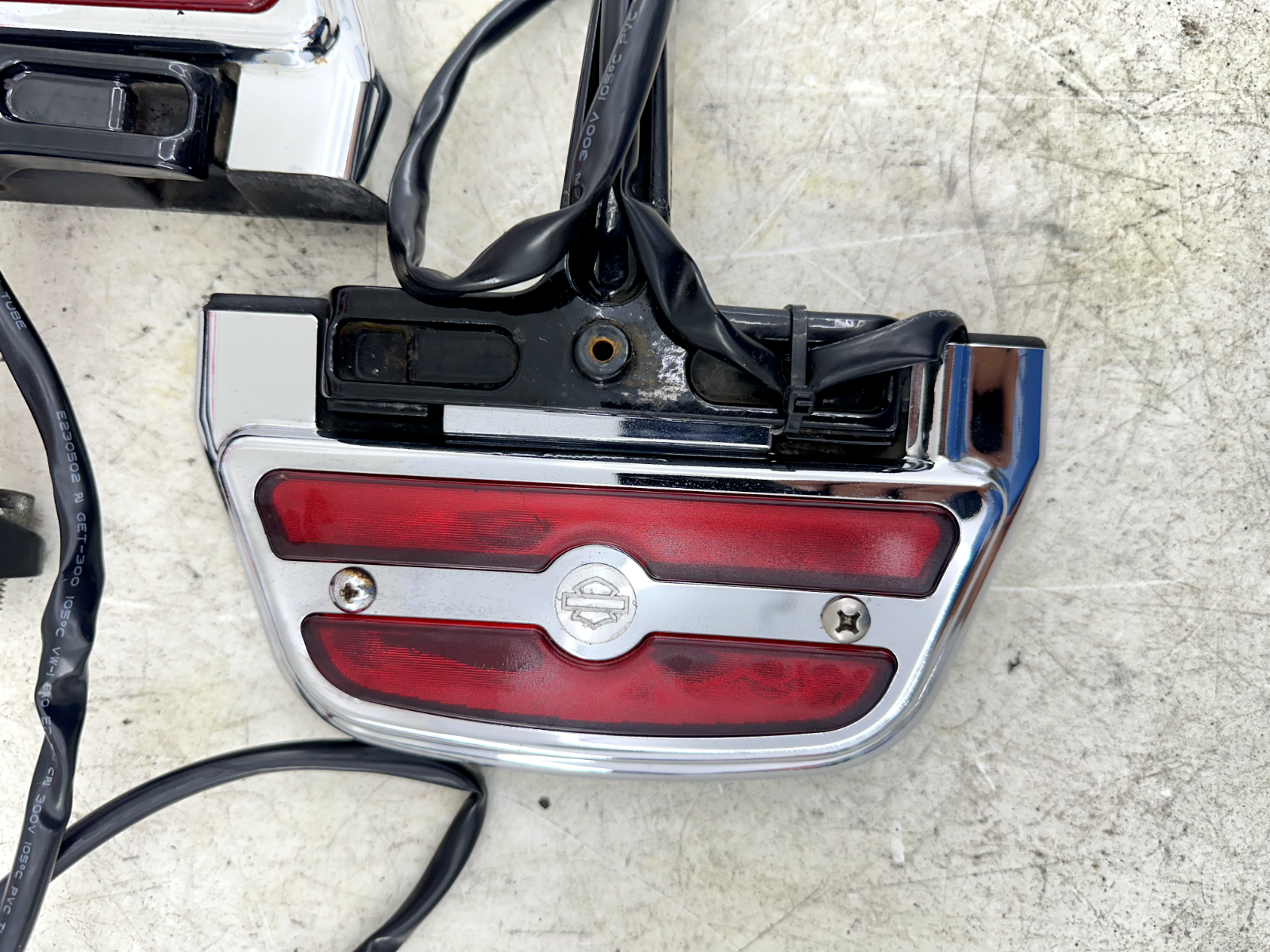 2003 HARLEY ELECTRA GLIDE classic Passenger Floorboards W/ LED Lights OEM HD