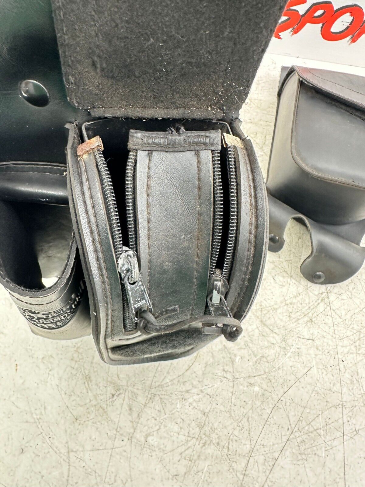 1999 HARLEY FLH ELECTRA GLIDE Saddlebag Bumper Rails Storage Pocket Luggage OEM