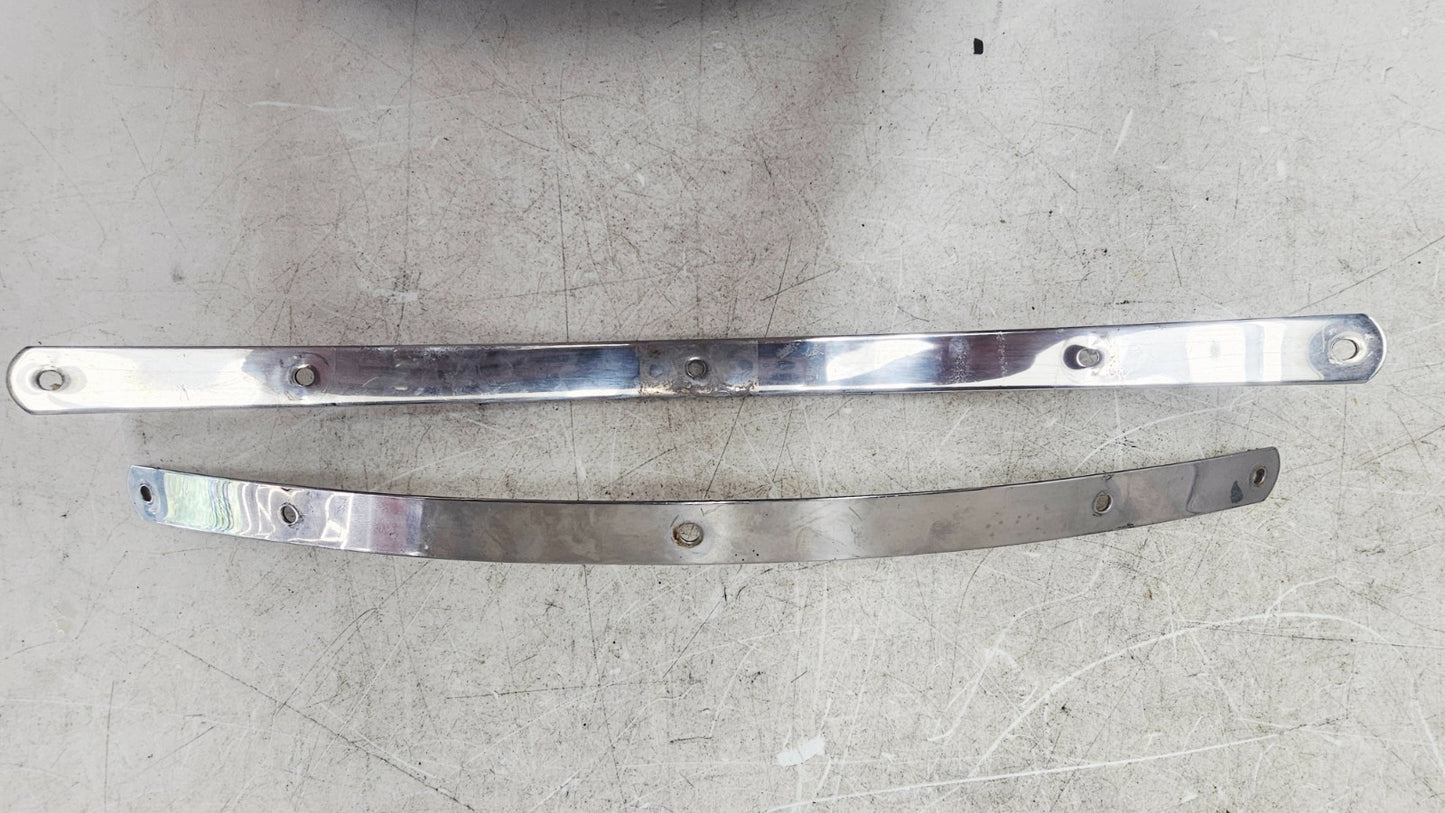 2000 HARLEY DAVIDSON FLH ROADKING Windshield Windscreen Bracket w/ Hardware