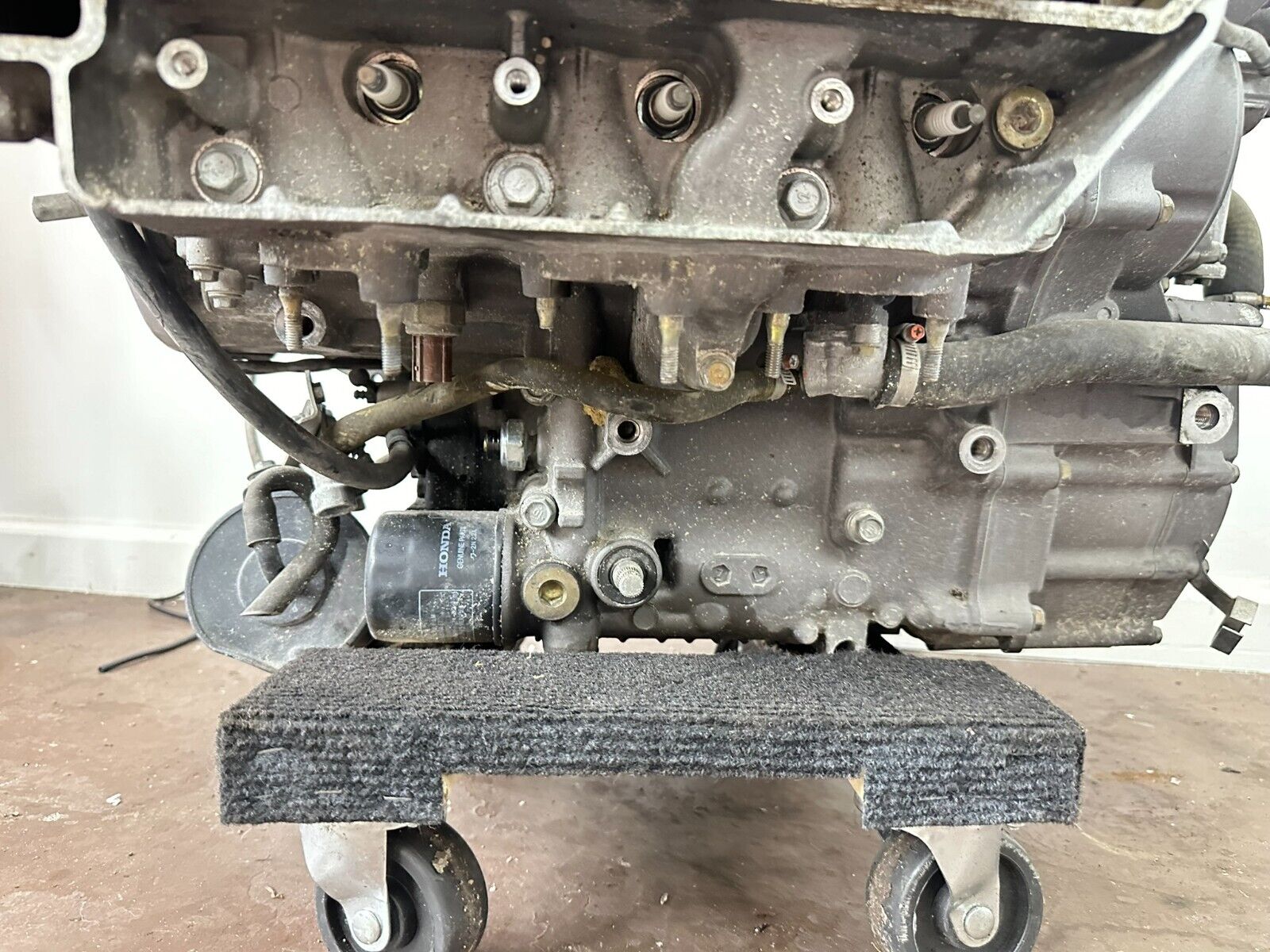 2004 Honda Goldwing GL1800 Engine Motor Transmission Clutch Gearbox 33k Miles