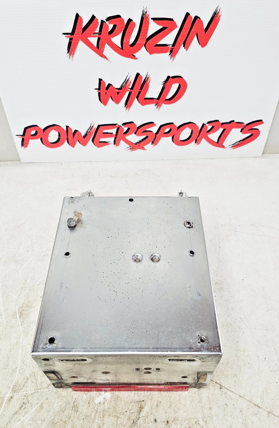 1996 HARLEY FLH ELECTRA GLIDE Tour Pak Luggage Rack Box Mount Bracket