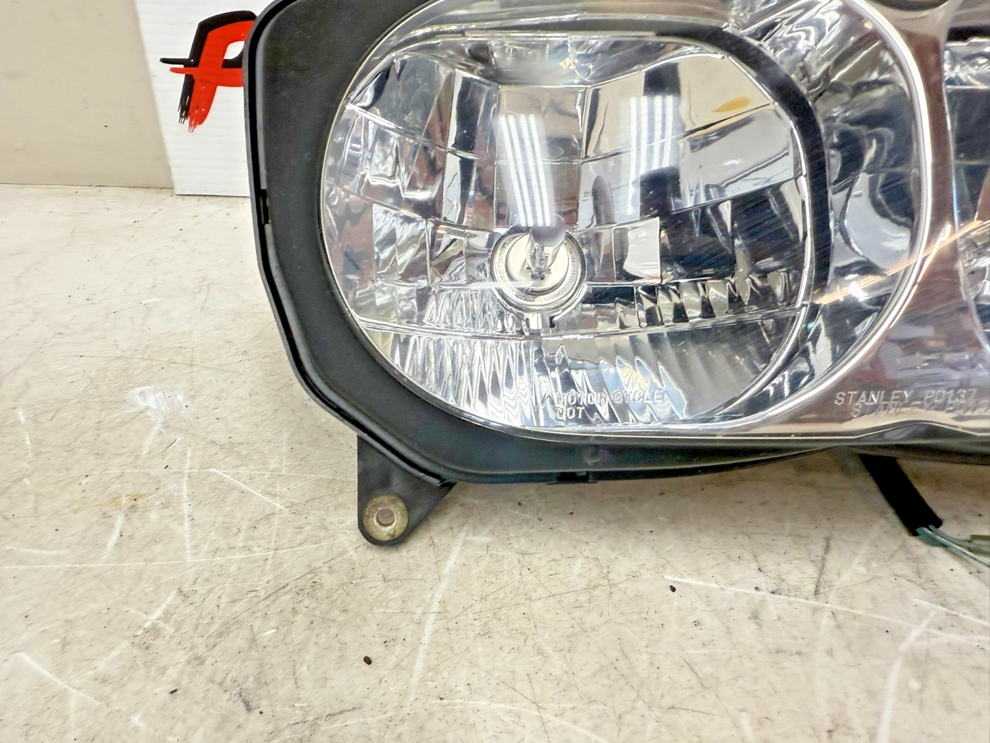 2001 HONDA VALKYRIE INTERSTATE Headlight Front Headlamp Housing