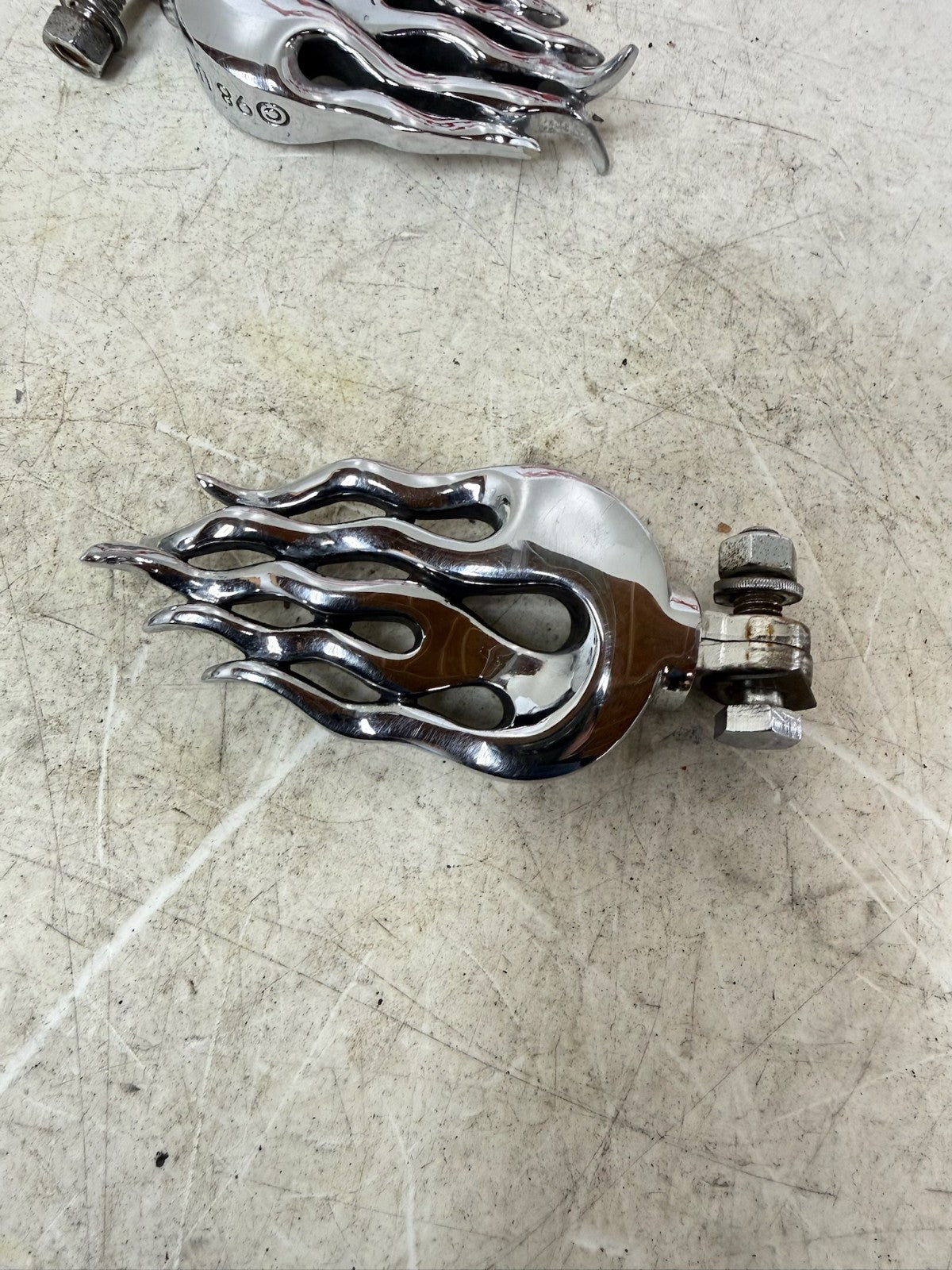 1993 HARLEY DYNA Wide Glide Chrome Flame Front Rear Foot Pegs Foot Rest