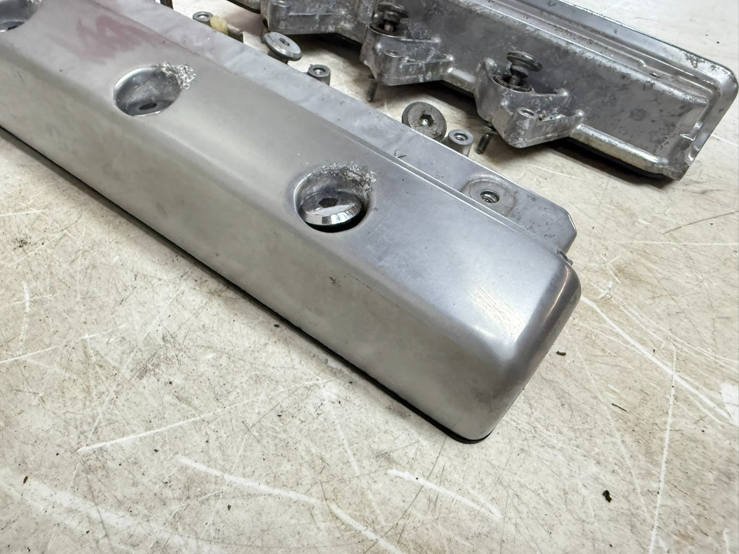 2002 Honda Goldwing GL1800 Engine Cylinder Head Upper Valve Cover Crankcase