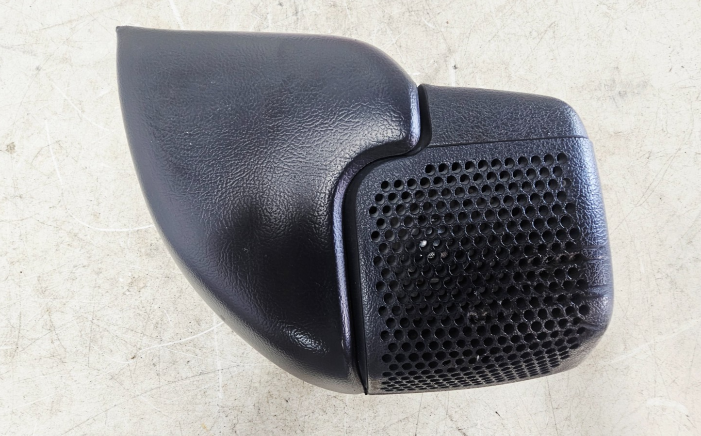 1995 HONDA GOLDWING GL1500 Right Left Armrest Stereo Audio Speakers Housing