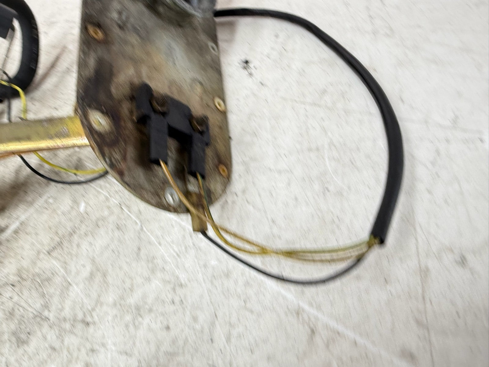 1995 HARLEY FLH ELECTRA GLIDE Fuel Pump Gas Petrol Sending Unit