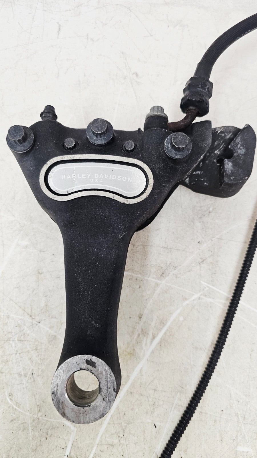 2002 HARLEY SOFTAIL Rear Brake Caliper + Line Hose Pipe