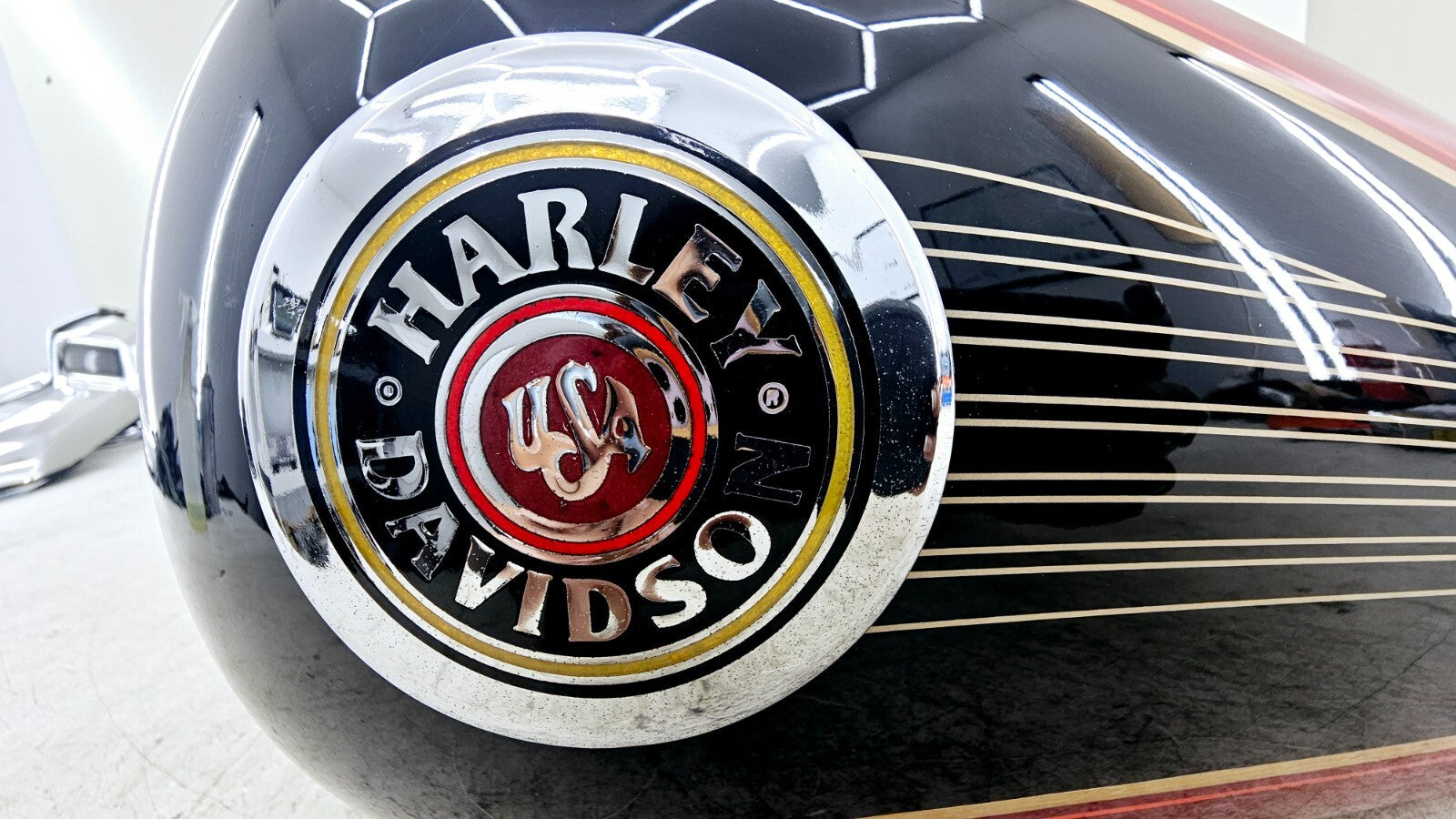 1998 HARLEY FLH ELECTRA GLIDE Gas Fuel Tank EFI Fuel Injected RED OEM HD NO DENT