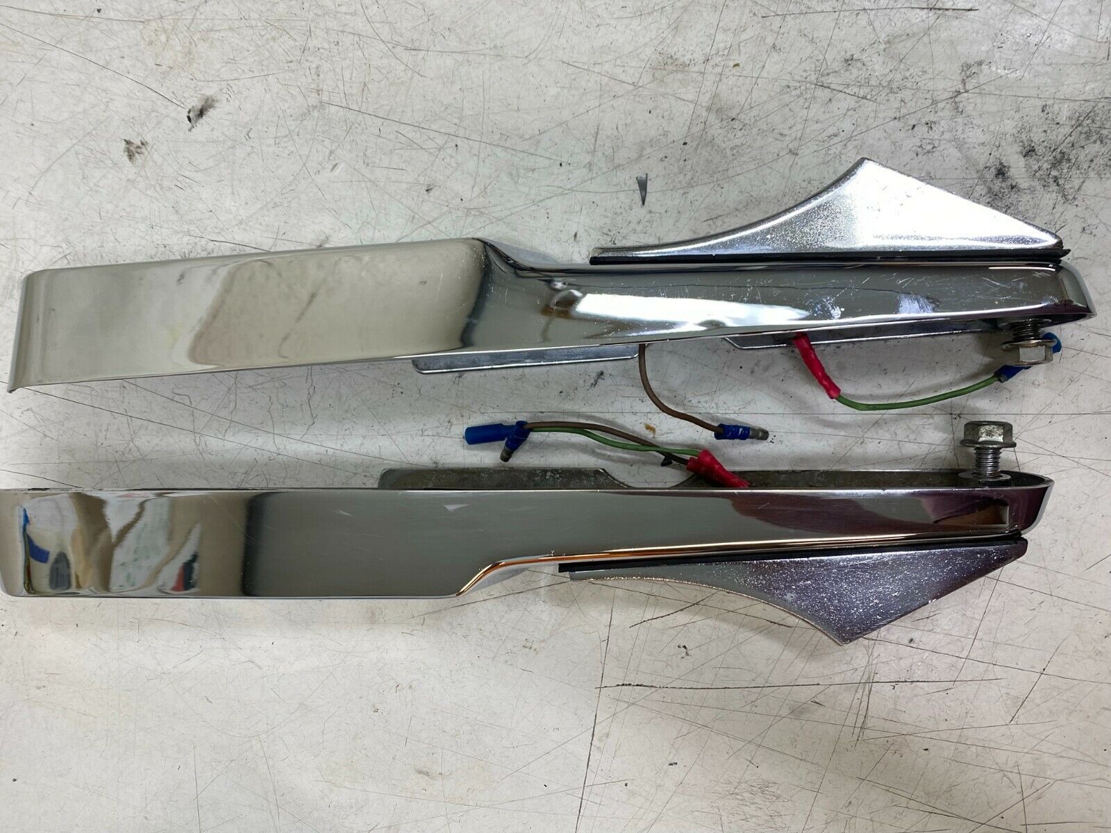 1990 HARLEY DAVIDSON FXR FXRS FXLR FXRT CHROME REAR FENDER STRUT COVERS SIGNALS