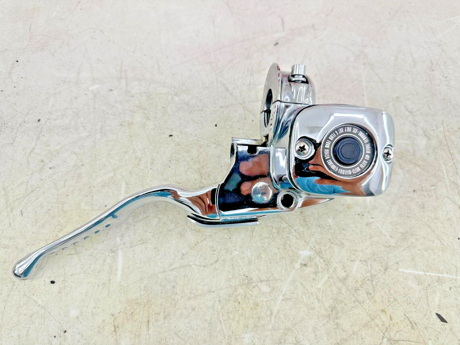 2000 UP HARLEY SOFTAIL Chrome Front Brake Master Cylinder 9/16