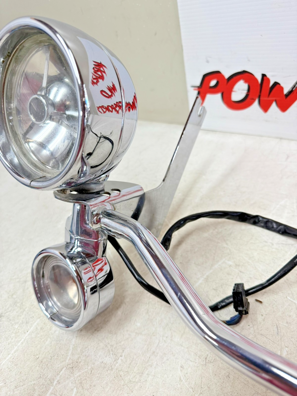 1998 HARLEY FLH ROADKING Highway Fog Spot Lamp Turn Signal Light Bar Chrome