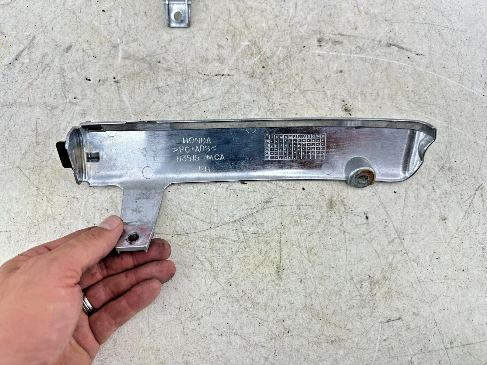 2004 Honda Goldwing GL1800 Chrome Right Left Injector Head Cover Fairing