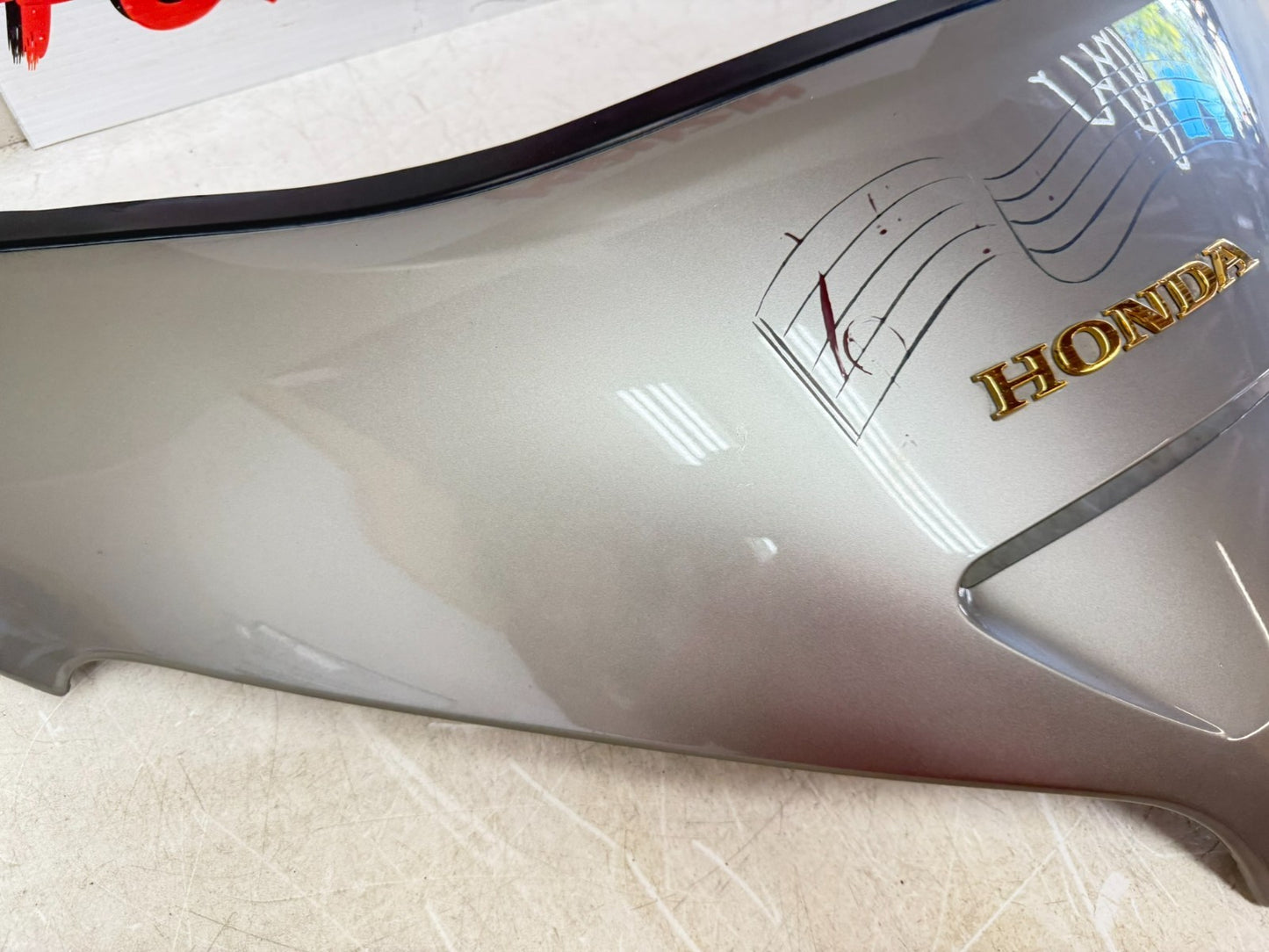 2002 Honda Goldwing GL1800 Upper Front Nose Fairing Cowl Cover Body Panel