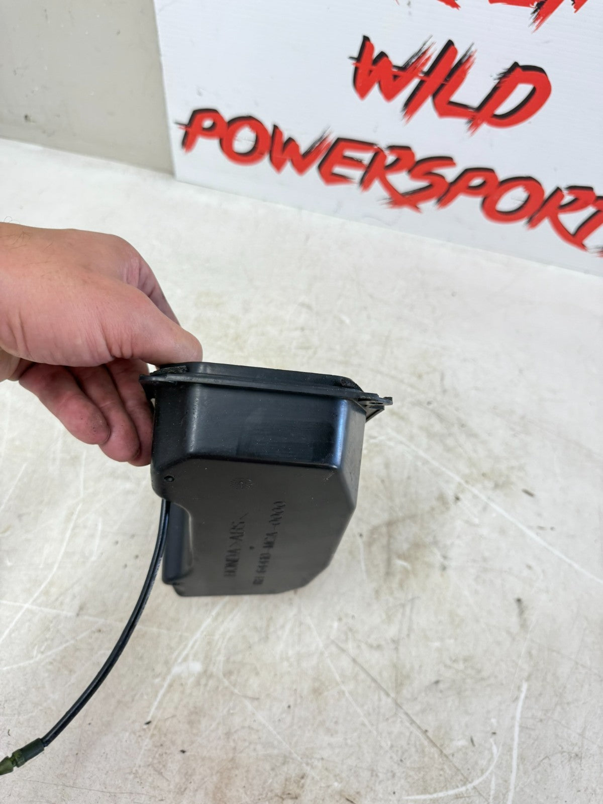 2002 Honda Goldwing GL1800 Front Storage Glove Box Right Side Air Duct