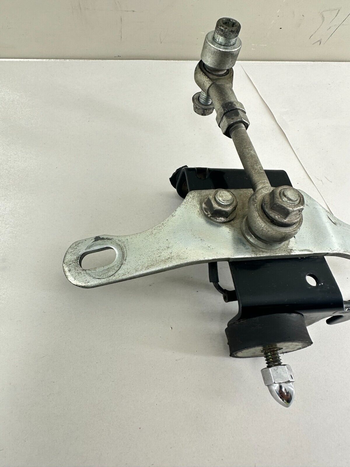 1996 HARLEY DAVIDSON DYNA UPPER MOTOR MOUNT