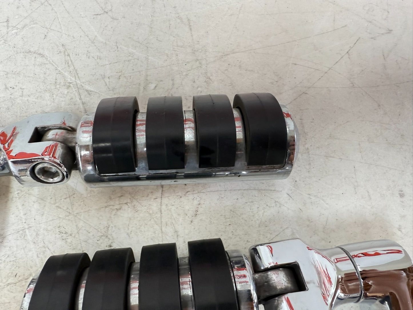 2003 HARLEY ELECTRA GLIDE Chrome Highway Foot Pegs Foot Rest OEM HD