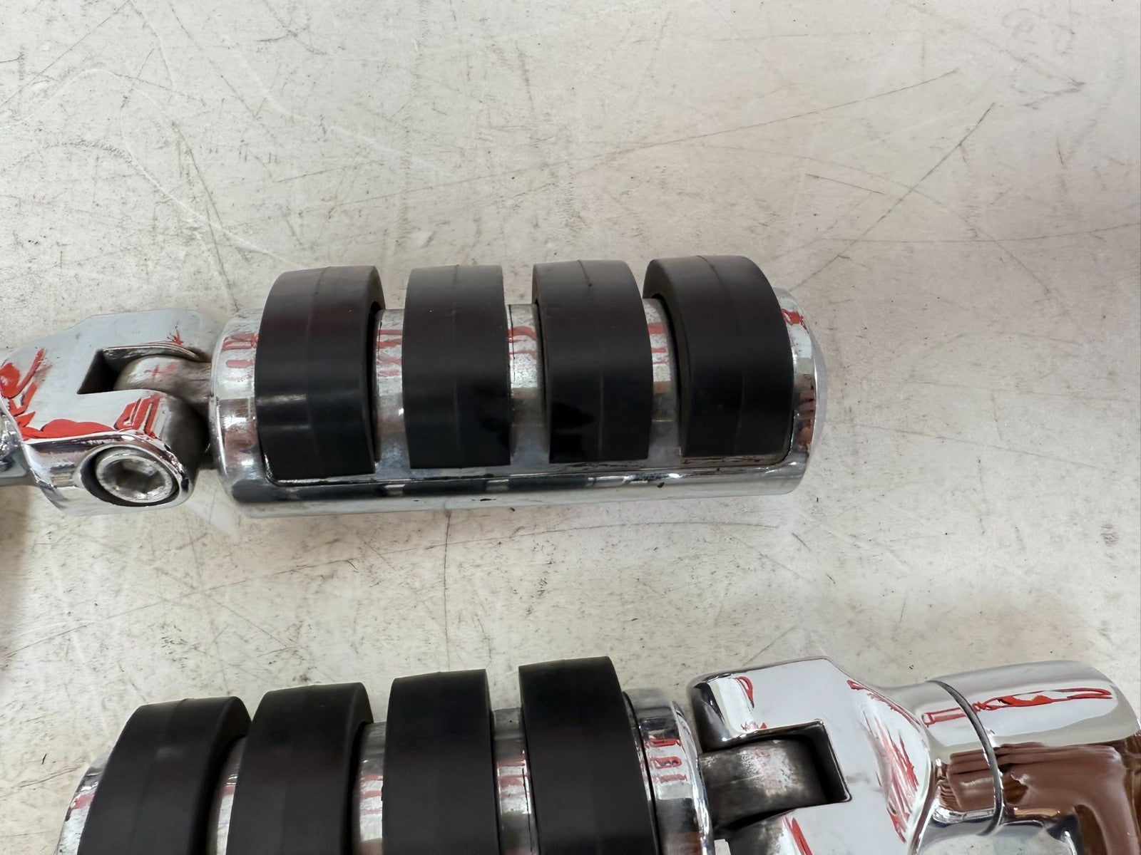 2003 HARLEY ELECTRA GLIDE Chrome Highway Foot Pegs Foot Rest OEM HD