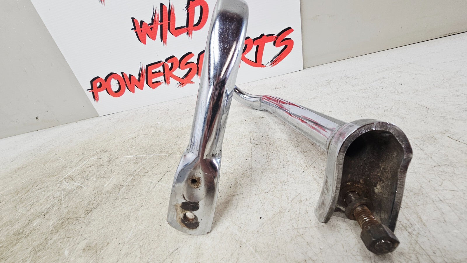 1995 HONDA GOLDWING GL1500 Saddlebag Guard Guide Mounting Bracket Chrome