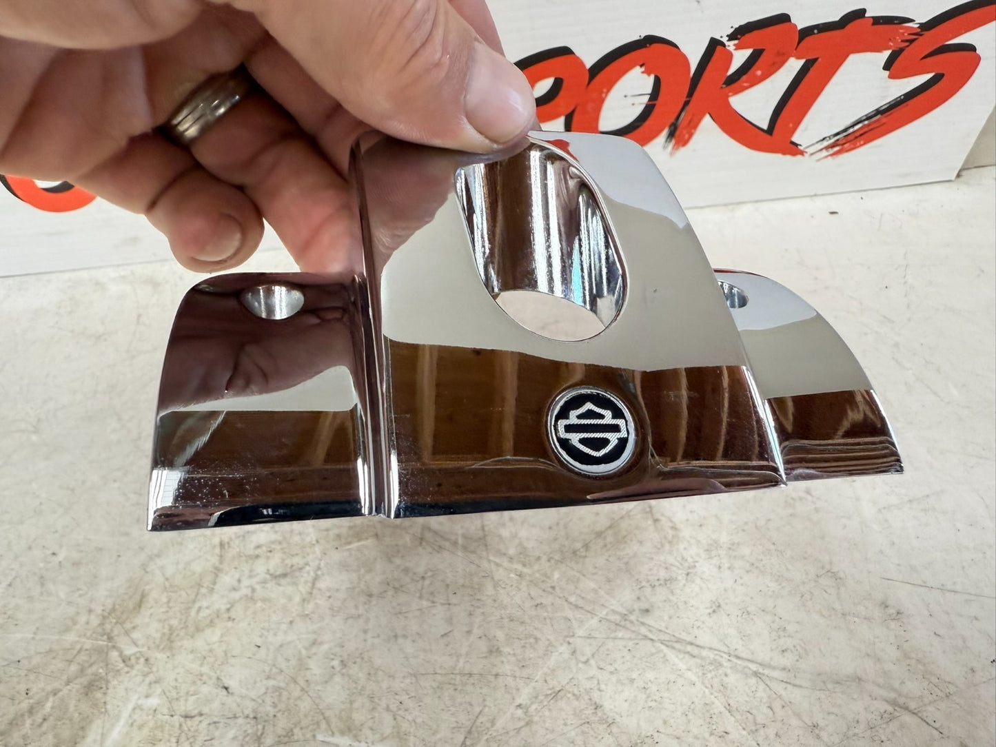 2003 HARLEY DYNA WIDE GLIDE Chrome Head Bolt Spark Plug Cover & Hardware