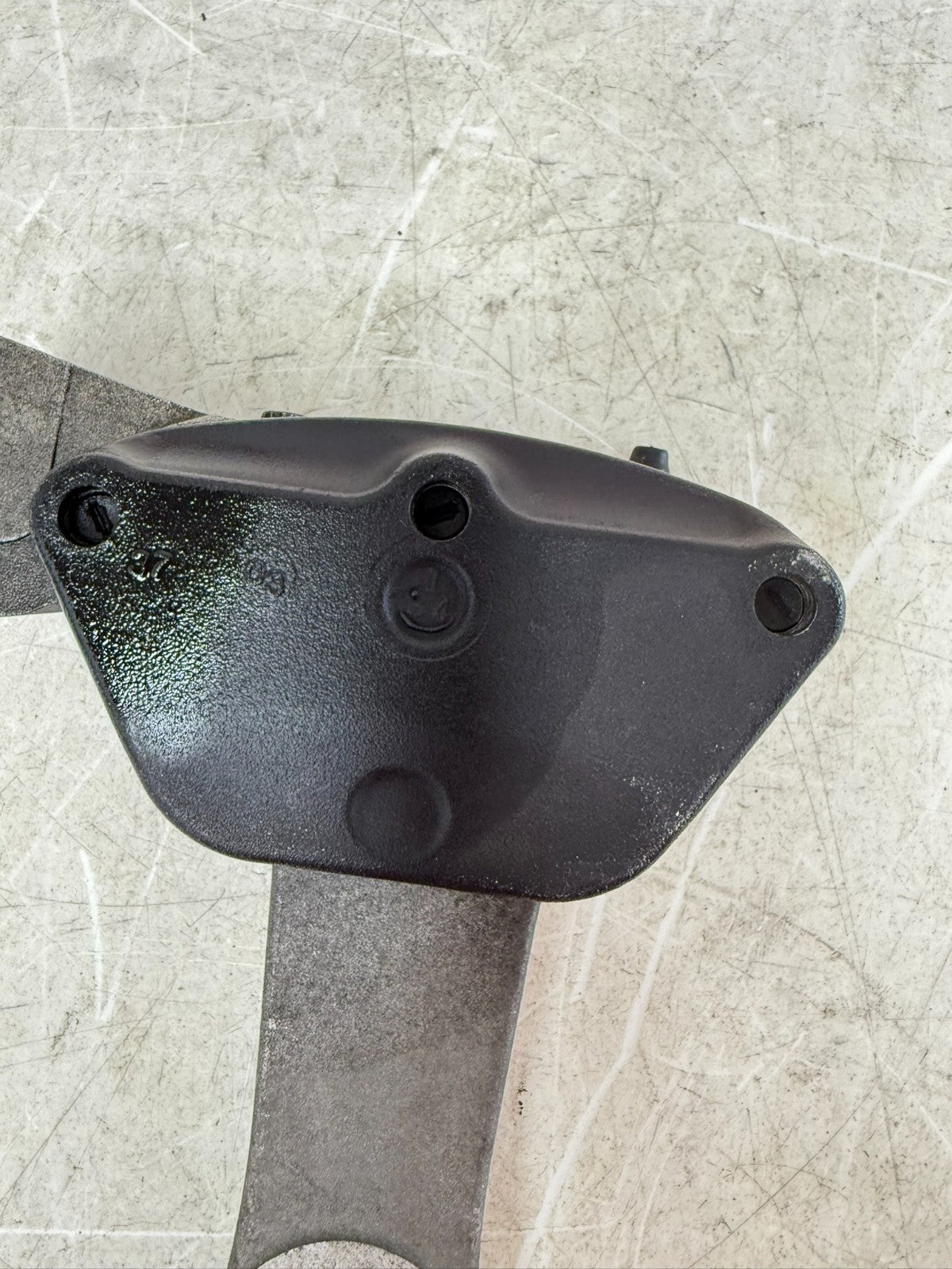 2003 HARLEY ELECTRA GLIDE Rear Brake Caliper Mount Bracket