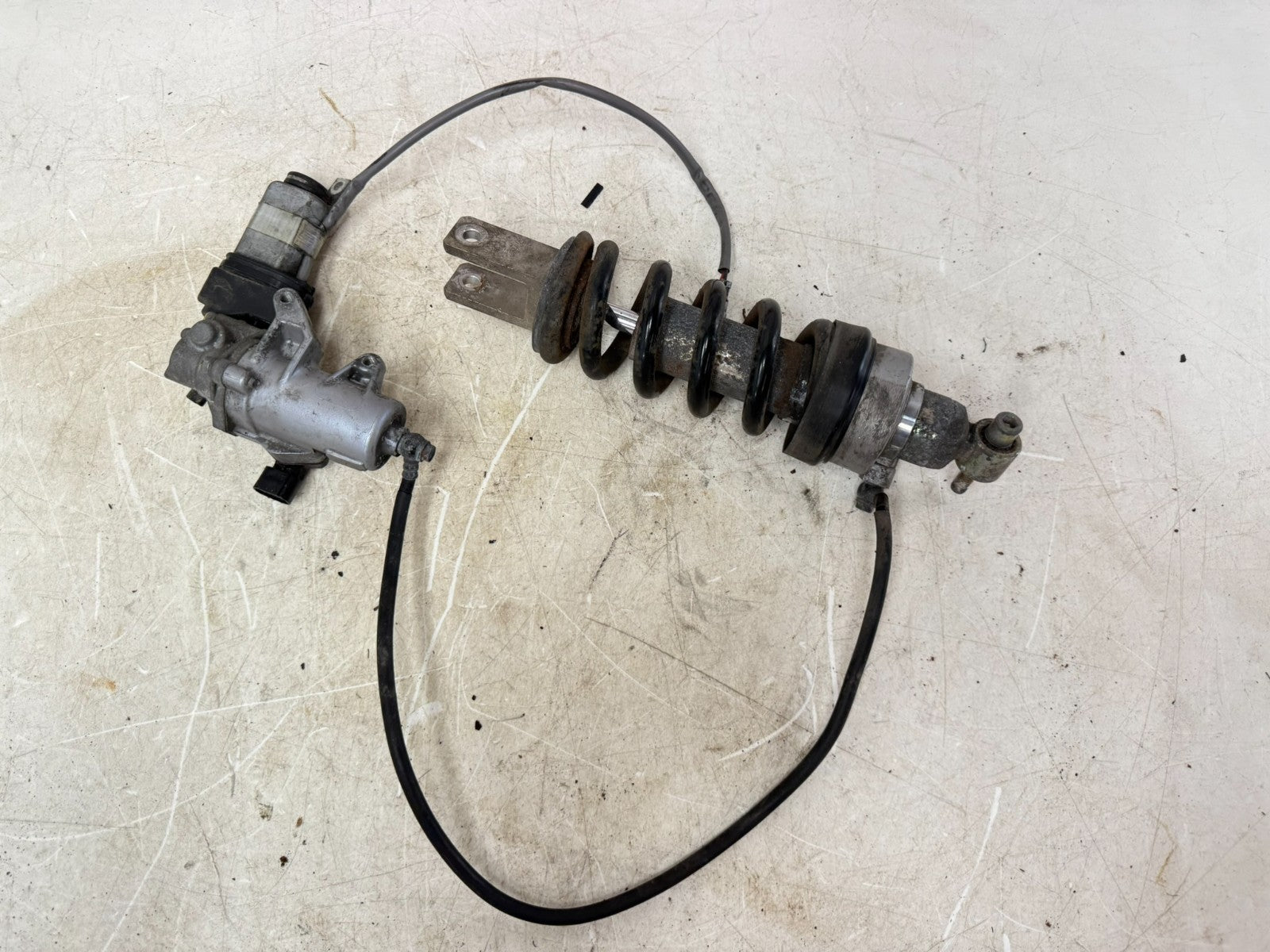 2002 Honda Goldwing GL1800 Rear Shock Absorber Suspension Linkage Link