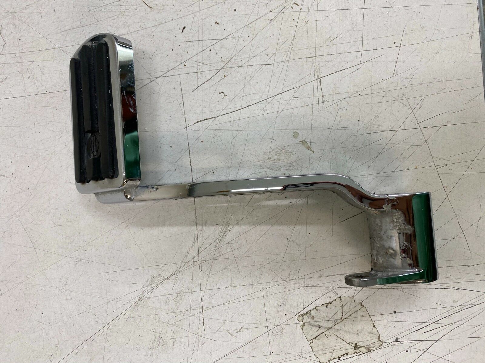 2002 HARLEY DAVIDSON FLH ELECTRA GLIDE Rear Brake Pedal Chrome