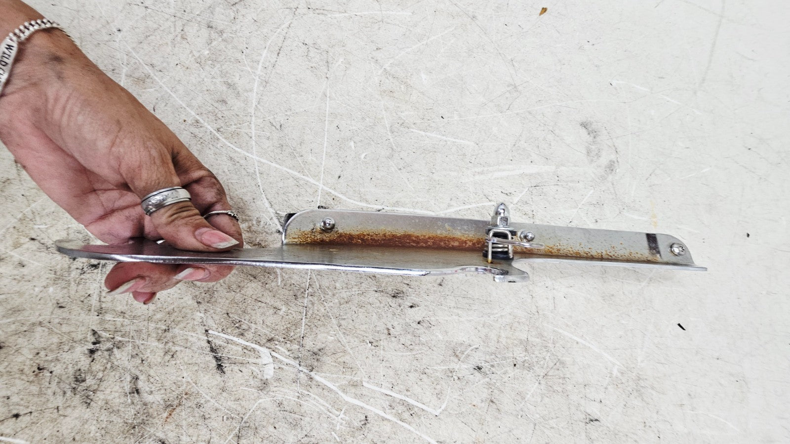 2002 HARLEY SOFTAIL Detachable Windshield Mount Bracket Hardware