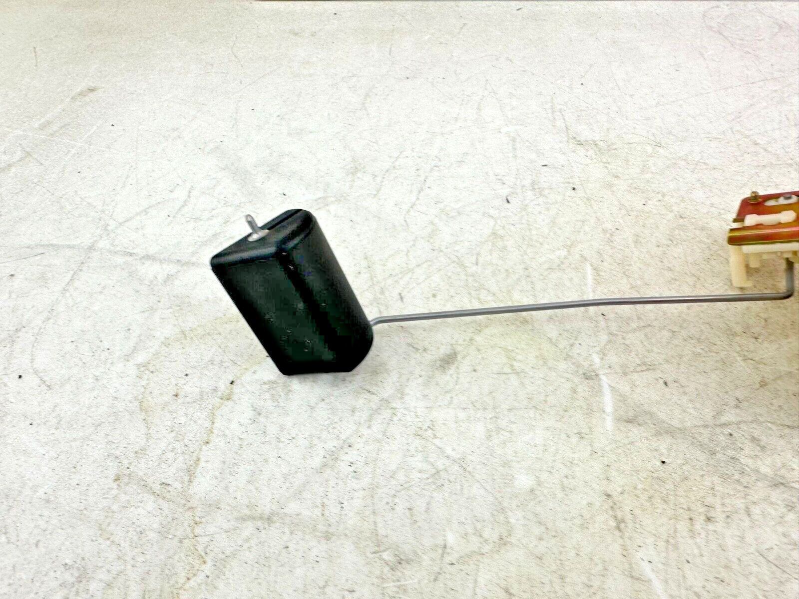 2004 Honda Goldwing GL1800 Fuel Level Sending Unit OEM Genuine Part